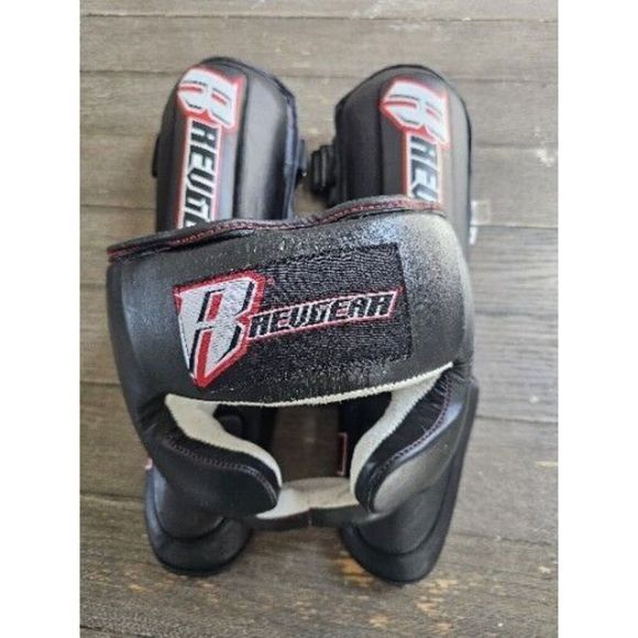 REVGEAR Headgear Size Large Gel Shin Guards Size Small Set‎ Kickboxing MMA Kick - Picture 1 of 16